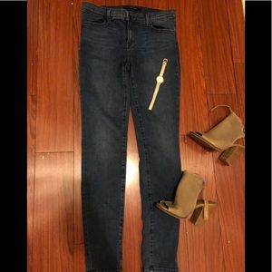 J Brand Mid Rise Skinny Jeans size 28